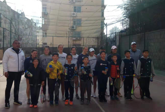 E:\音体美及其他学科\2019-2020-2\青岛香港路小学网球运动简介\1591851954(1).png