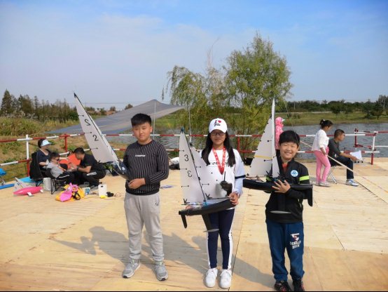 C:\Users\Lenovo\Desktop\香港--十三五课题结题材料\课题成果照片\STEM\IMG_20181014_105549.jpg