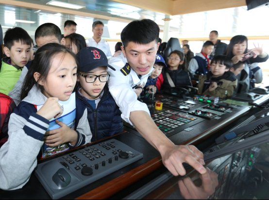 C:\Users\Lenovo\Desktop\香港--十三五课题结题材料\课题成果照片\青岛香港路小学海洋教育照片\微信图片_201903181612502.jpg