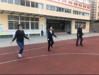 D:\20—21学年度第一学期\工会\照片\跳绳比赛照片\微信图片_202011061637463.jpg