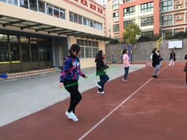 D:\20—21学年度第一学期\工会\照片\跳绳比赛照片\微信图片_202011061645253.jpg