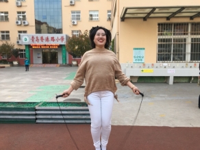 D:\20—21学年度第一学期\工会\照片\跳绳比赛照片\微信图片_2020110616452513.jpg