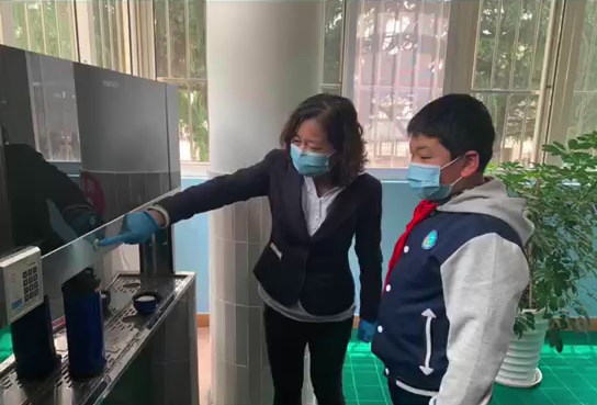 F:\学校照片\1.png